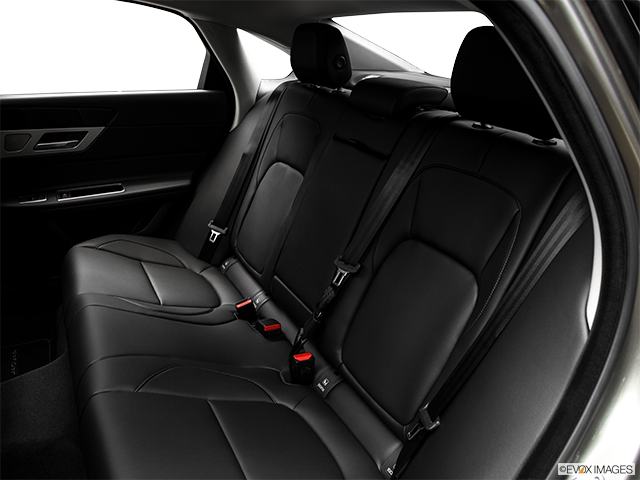 2018 Jaguar XF | Rear seats from Drivers Side