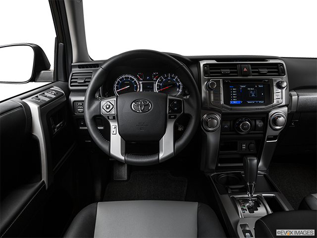 2018 Toyota 4Runner | Steering wheel/Center Console