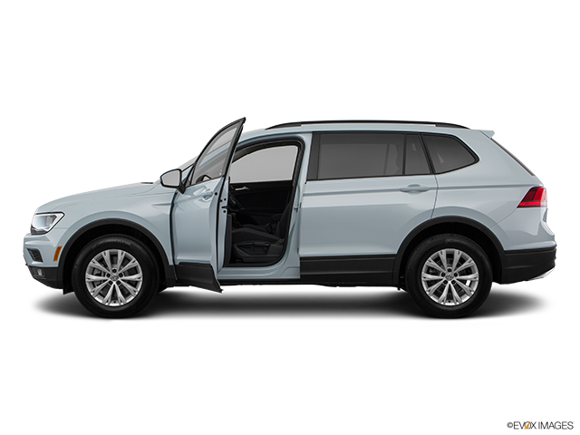 2018 Volkswagen Tiguan | Driver's side profile with drivers side door open