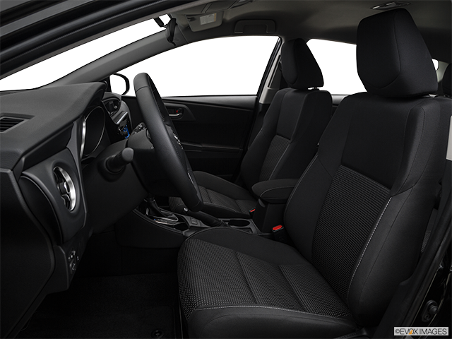 2018 Toyota Corolla iM | Front seats from Drivers Side