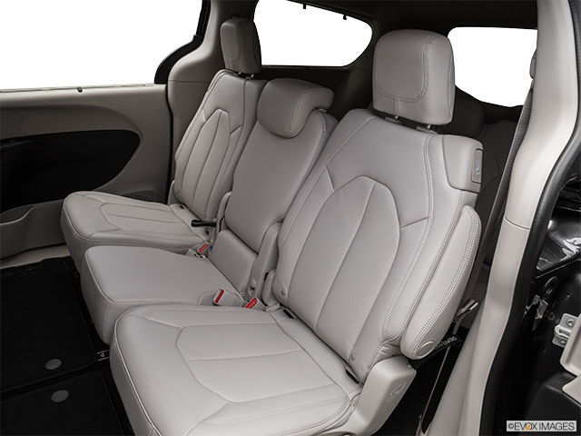 2018 Chrysler Pacifica: Reviews, Price, Specs, Photos and Trims ...