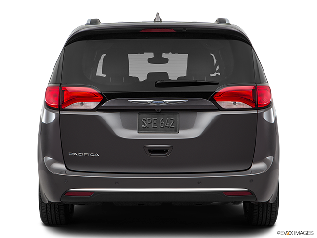 2018 Chrysler Pacifica: Reviews, Price, Specs, Photos and Trims ...