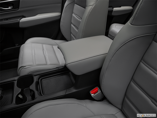 2018 Honda CR-V | Front center console with closed lid, from driver’s side looking down