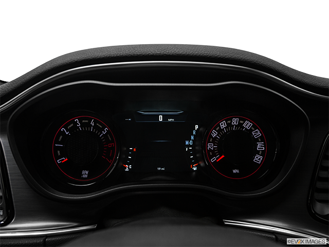 2018 Dodge Challenger | Speedometer/tachometer