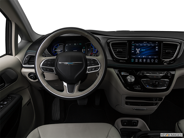 2018 Chrysler Pacifica Hybrid: Reviews, Price, Specs, Photos and Trims ...