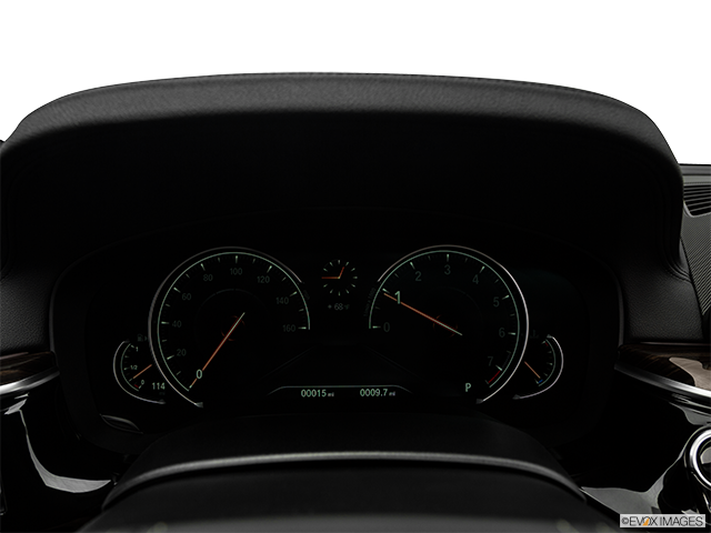 2018 BMW 6 Series | Speedometer/tachometer