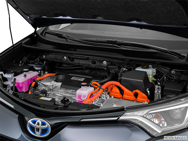 2018 Toyota RAV4 Hybrid | Engine