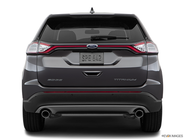 2018 Ford Edge | Low/wide rear