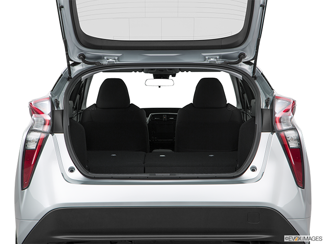 2018 Toyota Prius | Hatchback & SUV rear angle