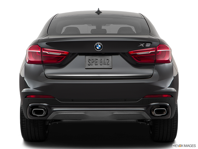 2018 BMW X6 | Low/wide rear