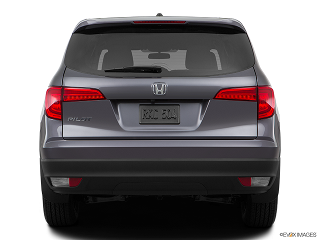 2018 Honda Pilot | Low/wide rear
