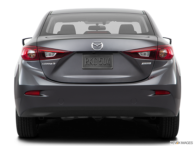 2018 Mazda MAZDA3 | Low/wide rear