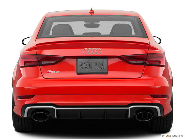 2018 Audi RS3 | Low/wide rear