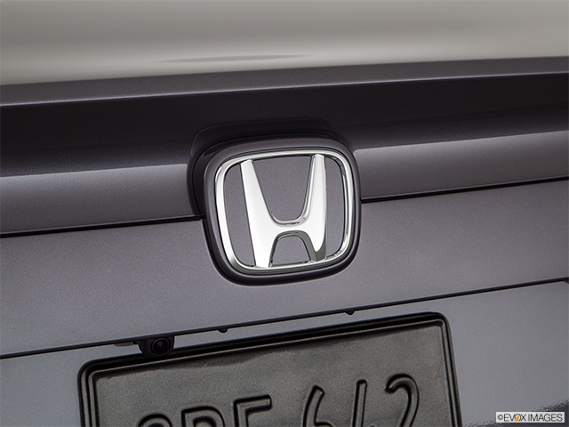 2018 Honda Civic Berline | Rear manufacturer badge/emblem