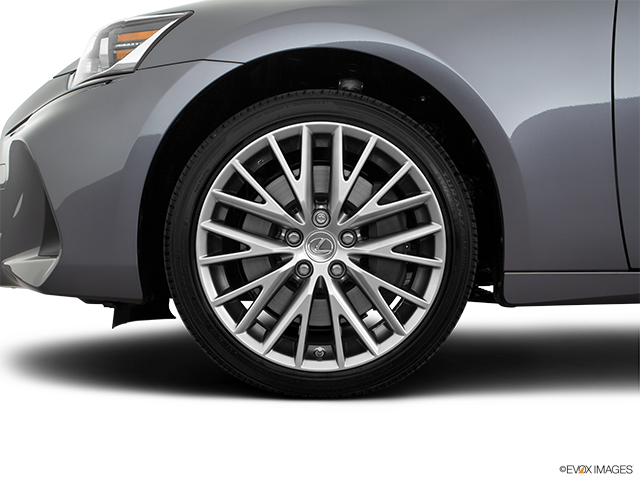 2018 Lexus IS 300 AWD | Front Drivers side wheel at profile