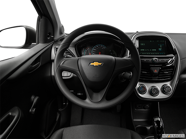 2018 Chevrolet Spark | Steering wheel/Center Console