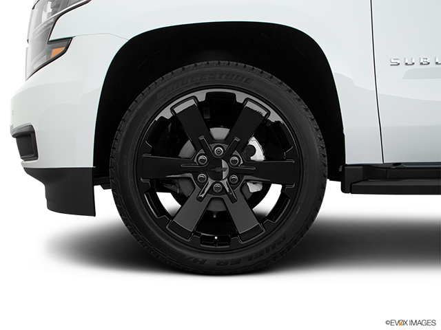 2018 Chevrolet Suburban | Front Drivers side wheel at profile