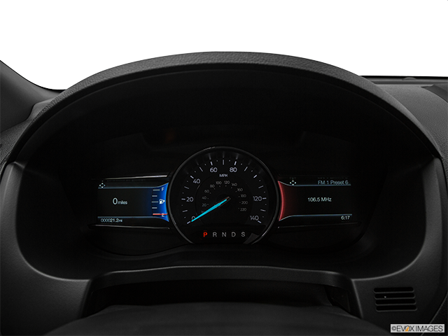 2018 Ford Explorer | Speedometer/tachometer