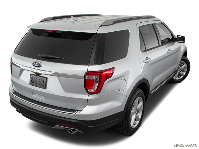 2018 Ford Explorer | Rear 3/4 angle view