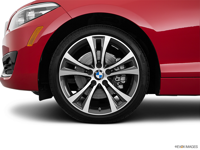 2018 BMW Série 2 | Front Drivers side wheel at profile