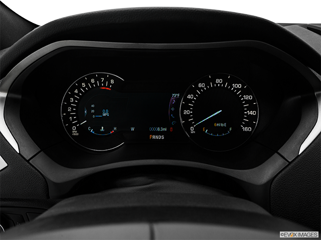 2018 Lincoln MKZ | Speedometer/tachometer