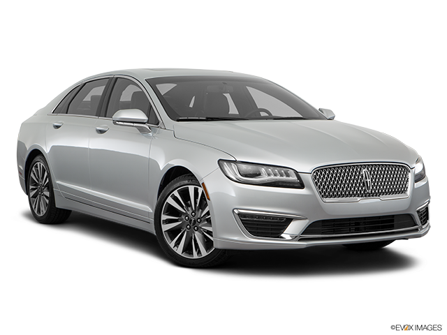 2018 Lincoln MKZ | Front passenger 3/4 w/ wheels turned