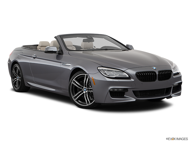 2018 BMW M6 Convertible | Front passenger 3/4 w/ wheels turned
