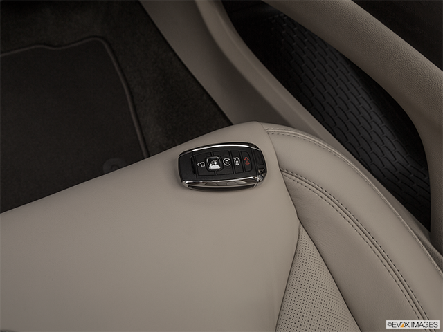 2018 Lincoln MKX | Key fob on driver’s seat