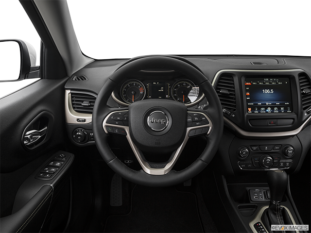 2018 Jeep Cherokee | Steering wheel/Center Console