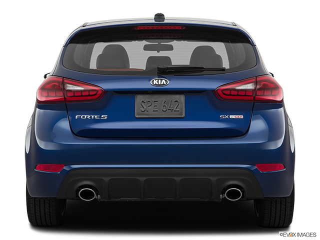 2021 Kia Forte 5-Door | Low/wide rear