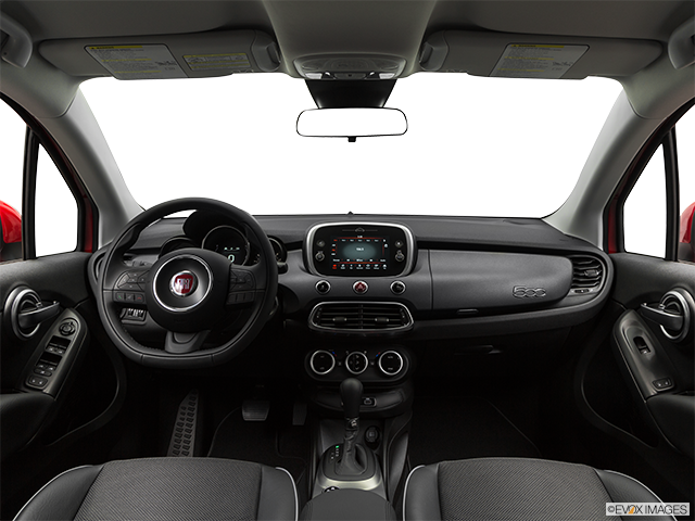 2018 Fiat 500X | Centered wide dash shot
