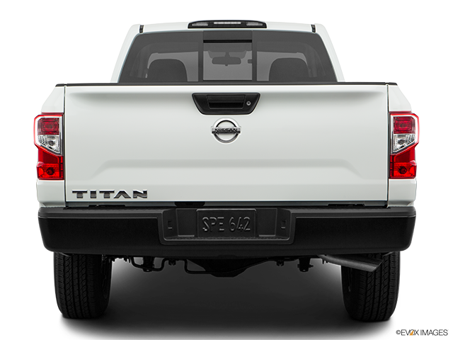 2018 Nissan Titan | Low/wide rear