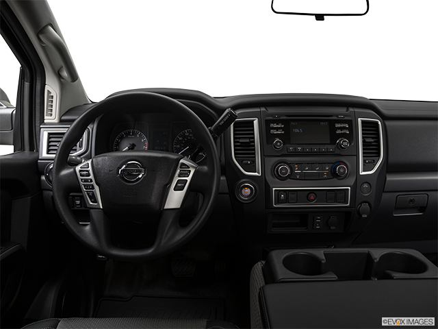 2018 Nissan Titan | Steering wheel/Center Console
