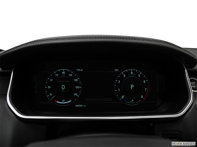 2018 Land Rover Range Rover | Speedometer/tachometer