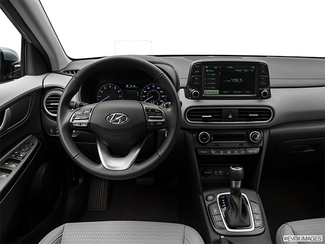 2018 Hyundai Kona | Steering wheel/Center Console