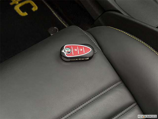 2019 Alfa Romeo 4C | Key fob on driver’s seat