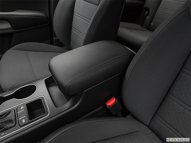 2019 Kia Sorento | Front center console with closed lid, from driver’s side looking down