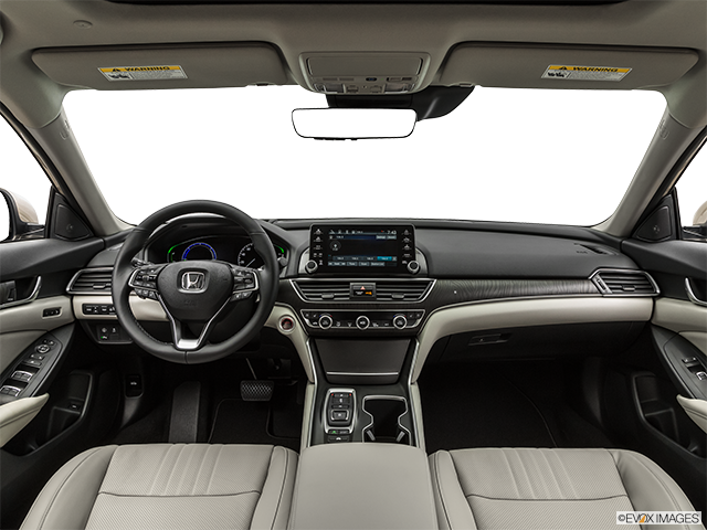2018 Honda Accord Sedan | Centered wide dash shot