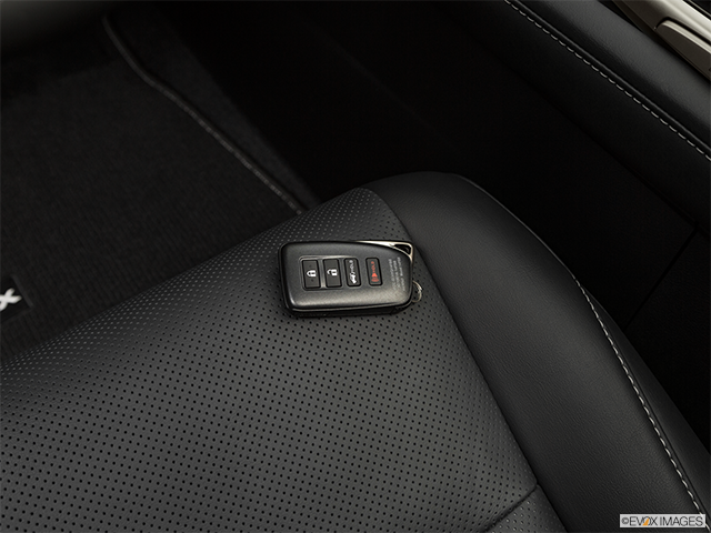 2018 Lexus RX 350L | Key fob on driver’s seat