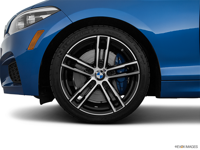 2018 BMW 2 Series | Front Drivers side wheel at profile