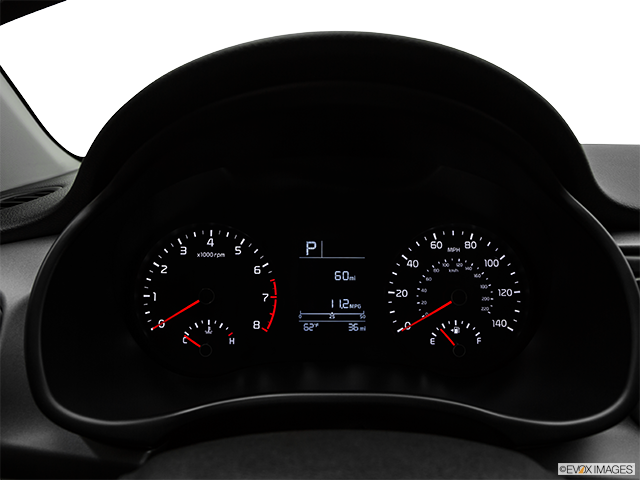 2018 Kia Rio 5-portes | Speedometer/tachometer