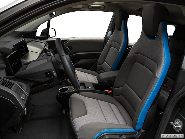 2018 BMW i3 | Front seats from Drivers Side