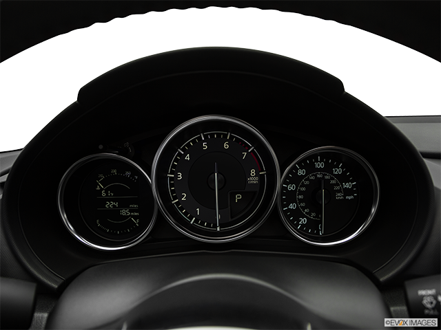 2018 Mazda MX-5 | Speedometer/tachometer
