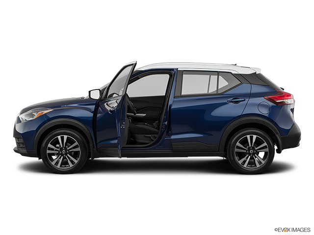 2018 Nissan Kicks | Driver's side profile with drivers side door open