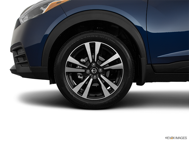 2018 Nissan Kicks | Front Drivers side wheel at profile