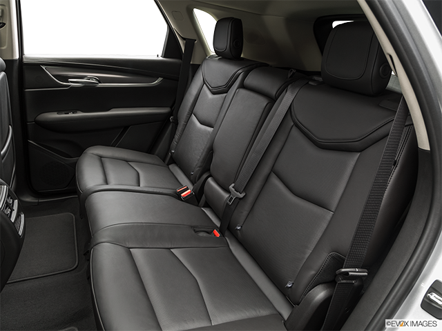 2019 Cadillac XT5 | Rear seats from Drivers Side