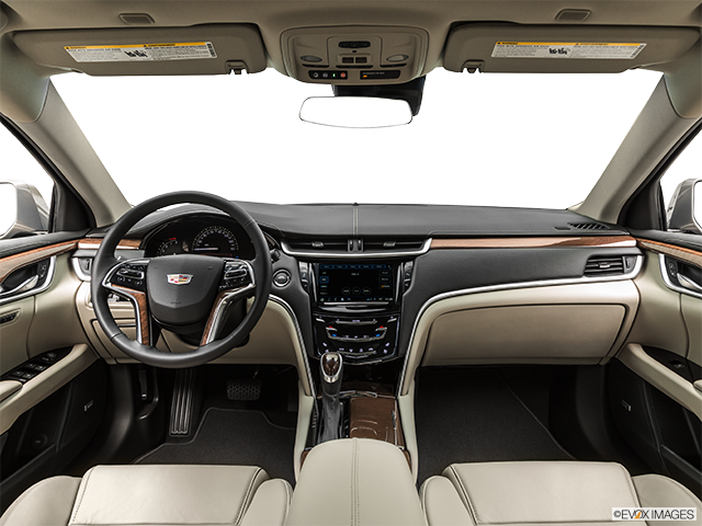 2019 Cadillac XTS | Centered wide dash shot