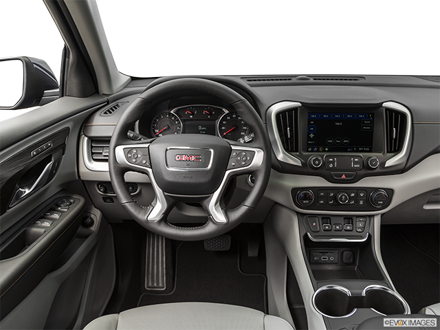 2019 GMC Terrain | Steering wheel/Center Console