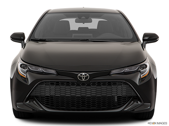 2019 Toyota Corolla Hatchback | Low/wide front