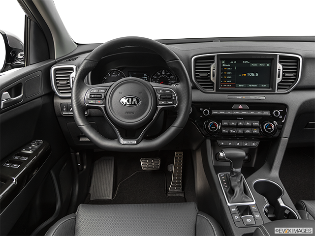 2019 Kia Sportage | Steering wheel/Center Console